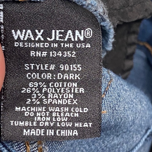 Wax Jean Denim Shorts Cuffed Dark Wash Stretch Casual Women's Size L 31x2 - Picture 3 of 5